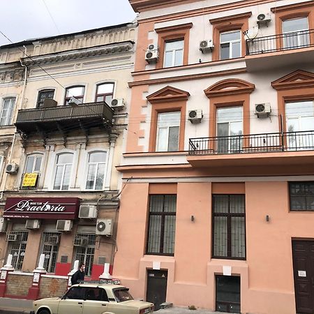 Great Appartment In The Center Of Odessa Екстериор снимка